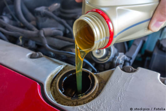 Motoröl nachfüllen Motoröl Aufgabe